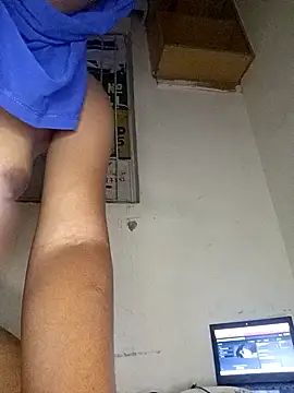 Snapshot of Ntswaki07 chatting on 12/22/25, 05:13 Ntswaki07 online show from 12/22/25, 05:13