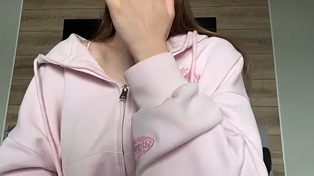 lisa montana online show from 03/05/26, 08:11