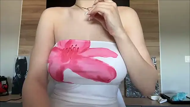 lisa montana online show from 05/26/26, 08:12