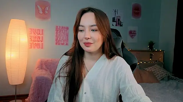 fallin lovee online show from 02/05/26, 07:43