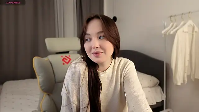 fallin lovee online show from 02/20/26, 08:00