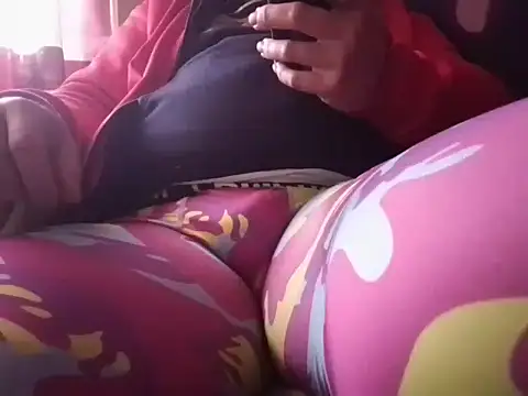 Snapshot of Michaelo666 chatting on 02/03/26, 12:54 Michaelo666 online show from 02/03/26, 12:54