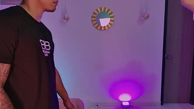 ZairaEon online show from 01/06/26, 03:43