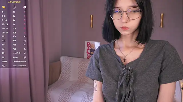 Snapshot of DeliaLoma chatting on 04/10/26, 06:42 DeliaLoma online show from 04/10/26, 06:42