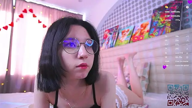 DeliaLoma online show from 02/18/26, 06:11