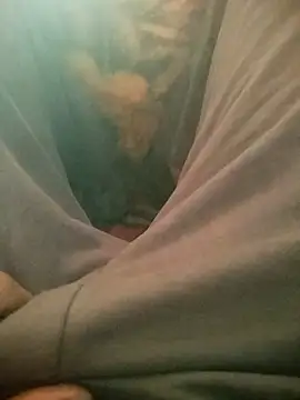 jhonysinc21 online show from 12/19/25, 09:00