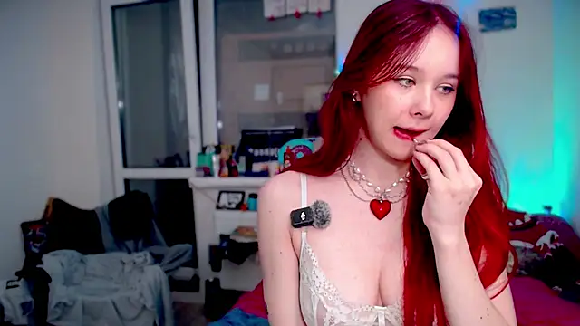 MaryJane x Peter online show from 12/18/25, 03:38