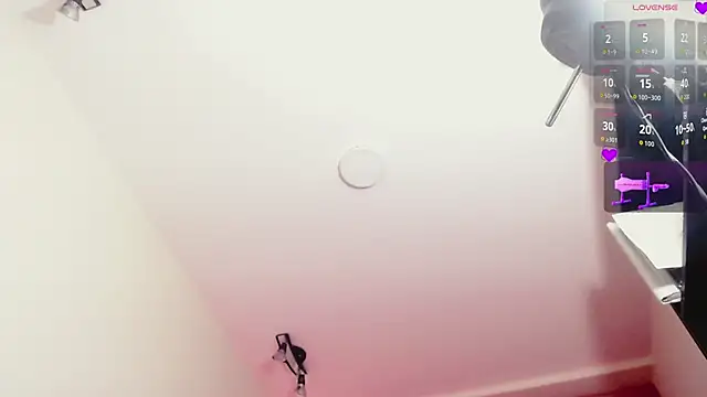 Snapshot of Agatha_Dubois4_ chatting on 01/18/26, 01:53 Agatha Dubois4 online show from 01/18/26, 01:53