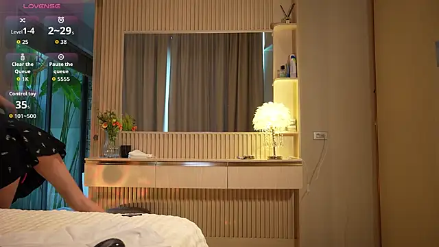 YourNaughtyMiss online show from 02/04/26, 03:56