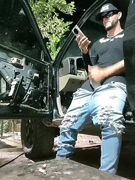 Snapshot of PIGHIGHDIRTY_p0 chatting on 02/12/26, 05:07 PIGHIGHDIRTY p0 online show from 02/12/26, 05:07