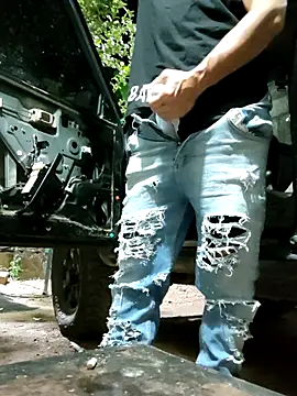 Snapshot of PIGHIGHDIRTY_p0 chatting on 02/04/26, 05:13 PIGHIGHDIRTY p0 online show from 02/04/26, 05:13