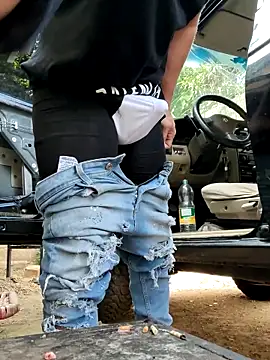 Snapshot of PIGHIGHDIRTY_p0 chatting on 02/19/26, 07:22 PIGHIGHDIRTY p0 online show from 02/19/26, 07:22