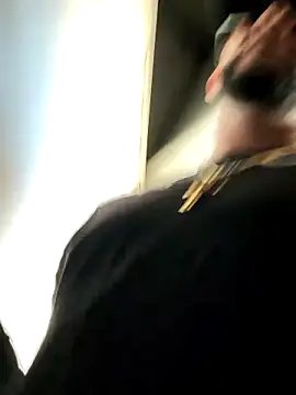 Snapshot of PIGHIGHDIRTY_p0 chatting on 02/15/26, 09:25 PIGHIGHDIRTY p0 online show from 02/15/26, 09:25