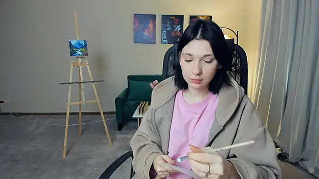 MilissaDegeorge online show from 12/19/25, 09:11