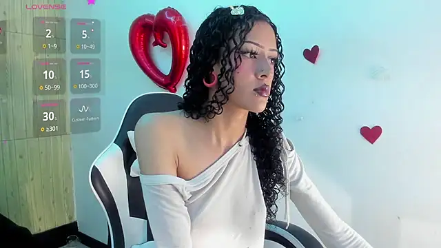 dolly boob online show from 03/20/26, 04:57