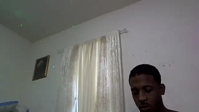 Snapshot of beybeyjackson chatting on 12/18/25, 05:50 beybeyjackson online show from 12/18/25, 05:50