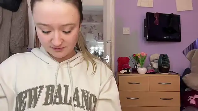 LilyLuck  online show from 02/14/26, 04:29