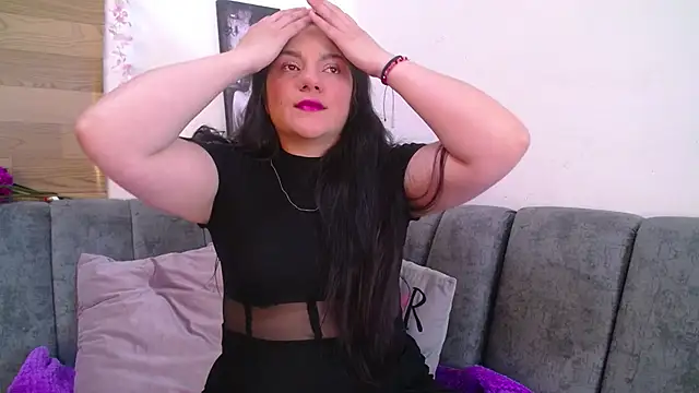 paulina coxx online show from 12/22/25, 12:27