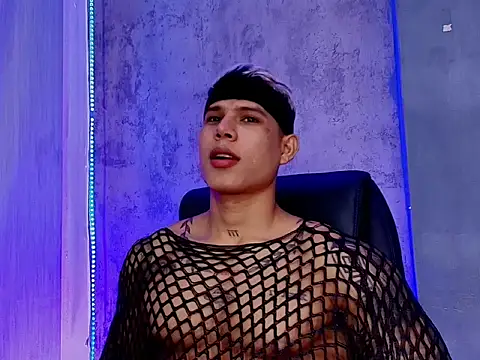 Snapshot of oruz_stud chatting on 02/07/26, 02:36 oruz stud online show from 02/07/26, 02:36