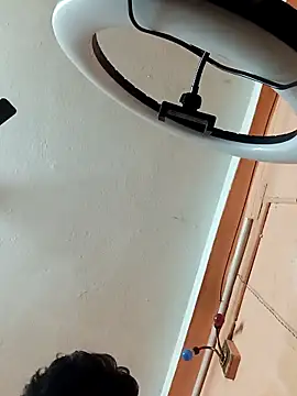 Babyx00 online show from 12/19/25, 11:12