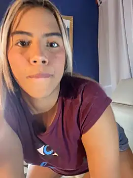 MiaSizzle online show from 12/21/25, 01:57