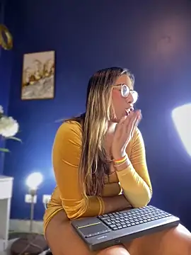 MiaSizzle online show from 02/23/26, 08:09