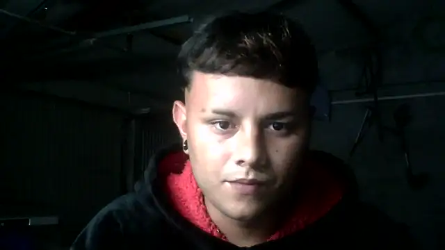 Snapshot of Sickbooy69 chatting on 04/29/26, 05:30 Sickbooy69 online show from 04/29/26, 05:30