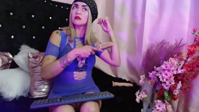 Ambar Rouxee online show from 01/14/26, 08:56