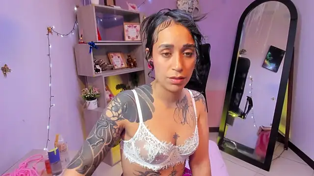 StaceyLeee online show from 02/02/26, 07:57