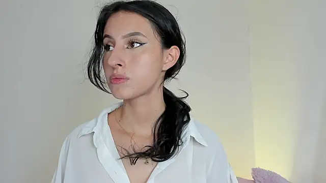 Zoe mrl online show from 04/10/26, 10:44