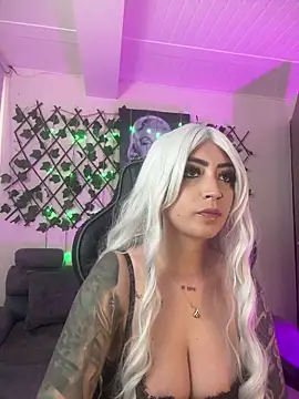 Violette-18 online show from 12/19/25, 10:34