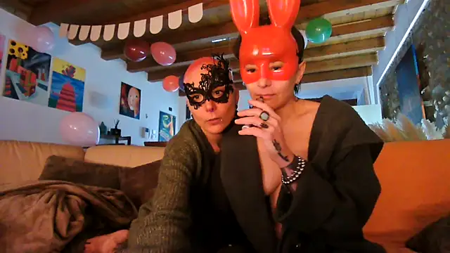 ErotiKat online show from 03/04/26, 04:37