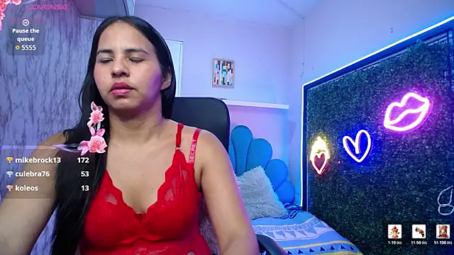 nicol ross19 online show from 03/08/26, 02:04