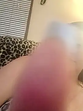 pinkcheetah12 online show from 04/03/26, 12:06