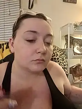 pinkcheetah12 online show from 02/25/26, 12:00