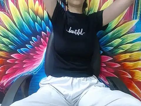 Farhana beautyfull online show from 06/02/26, 04:56