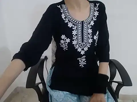 Farhana beautyfull online show from 02/28/26, 04:56
