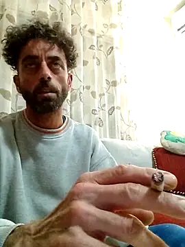 Snapshot of MeKaniCmurcia chatting on 02/22/26, 04:15 MeKaniCmurcia online show from 02/22/26, 04:15