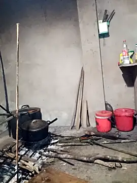 yula-bi online show from 03/28/26, 12:22