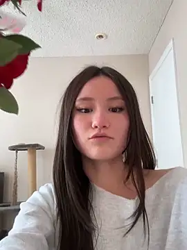 luvvivii online show from 02/16/26, 10:07