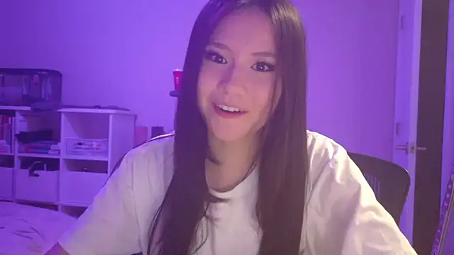 luvvivii online show from 03/06/26, 04:29