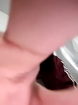 Snapshot of thobaby99 chatting on 01/06/26, 08:07 thobaby99 online show from 01/06/26, 08:07