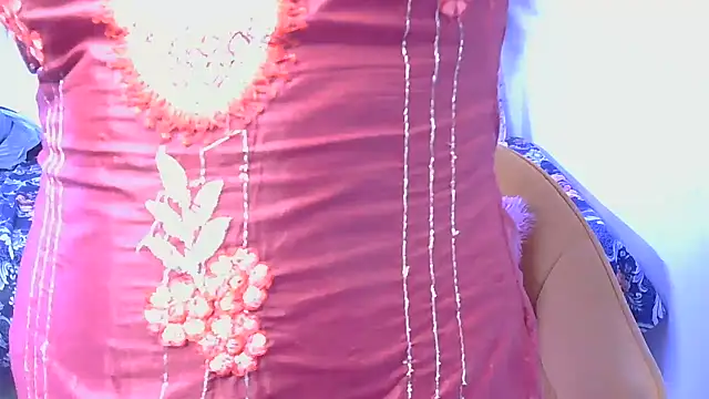 Snapshot of bold-smirthii chatting on 06/14/26, 04:03 bold-smirthii online show from 06/14/26, 04:03