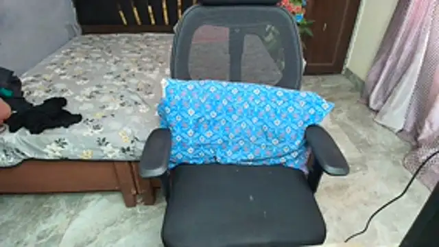 Snapshot of bold-smirthii chatting on 06/10/26, 04:24 bold-smirthii online show from 06/10/26, 04:24