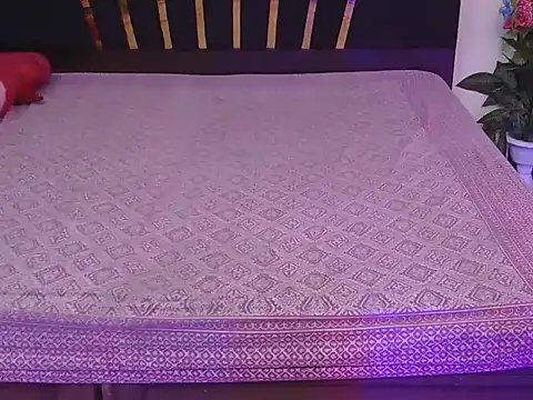 bold-smirthii online show from 04/14/26, 04:28