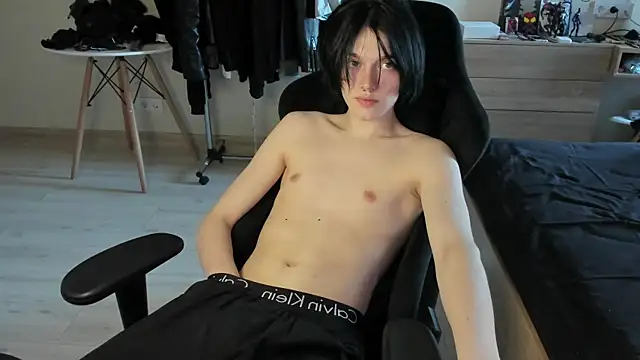 Snapshot of JohnGaliano chatting on 05/14/26, 02:36 JohnGaliano online show from 05/14/26, 02:36