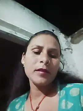 Snapshot of Cuty_priti chatting on 07/06/26, 08:33 Cuty priti online show from 07/06/26, 08:33