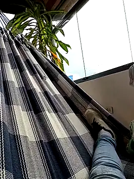 Snapshot of mel-0987 chatting on 04/08/26, 10:11 mel-0987 online show from 04/08/26, 10:11