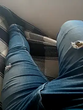 Snapshot of mel-0987 chatting on 04/05/26, 08:48 mel-0987 online show from 04/05/26, 08:48