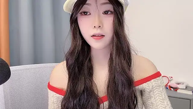 smalldaisy online show from 03/17/26, 02:58